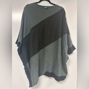 Simply Vera Vera Wang Charcoal and Black Knit Sweater Poncho - Size L/XL